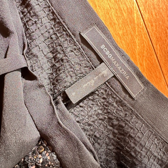 Bcbg Max Azria sequin short - Picture 3 of 3